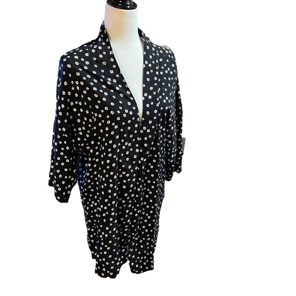 Ripzone Daisy Floral Cardigan\Kimono - Size Medium NWT - Picture 14 of 14